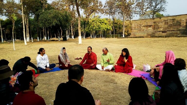 Transmission in Temple